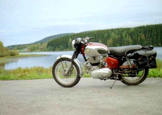 Royal Enfield Constellation